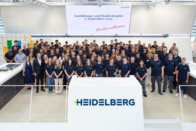 Training at HEIDELBERG supports orientation as a total solution provider for hybrid print production